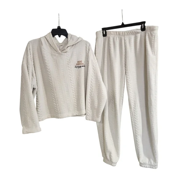 Women's Sz L Joyspun Hooded White Plush Pajama Set "Hot Cocoa & Fuzzy Socks" - Picture 2 of 12
